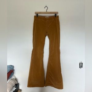 We The Free, Free People Pull On Flare Corduroy Mustard Pants in Women’s 29